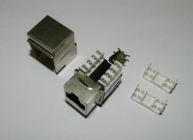 Модуль Keystone экранированный, RJ-45, cat.5e, 90°, 110/Krone тип, под инструмент, KE, металлик, Netko СКС